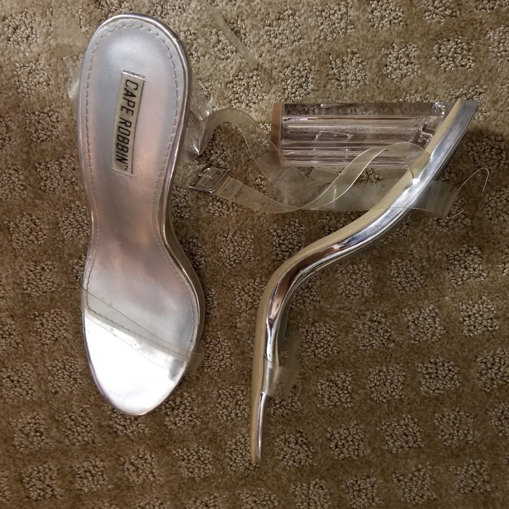 Silver and clear cape robbin heels